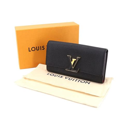 geldbörse von louis vuitton|Louis Vuitton Capucines Tiny Geldbörse.